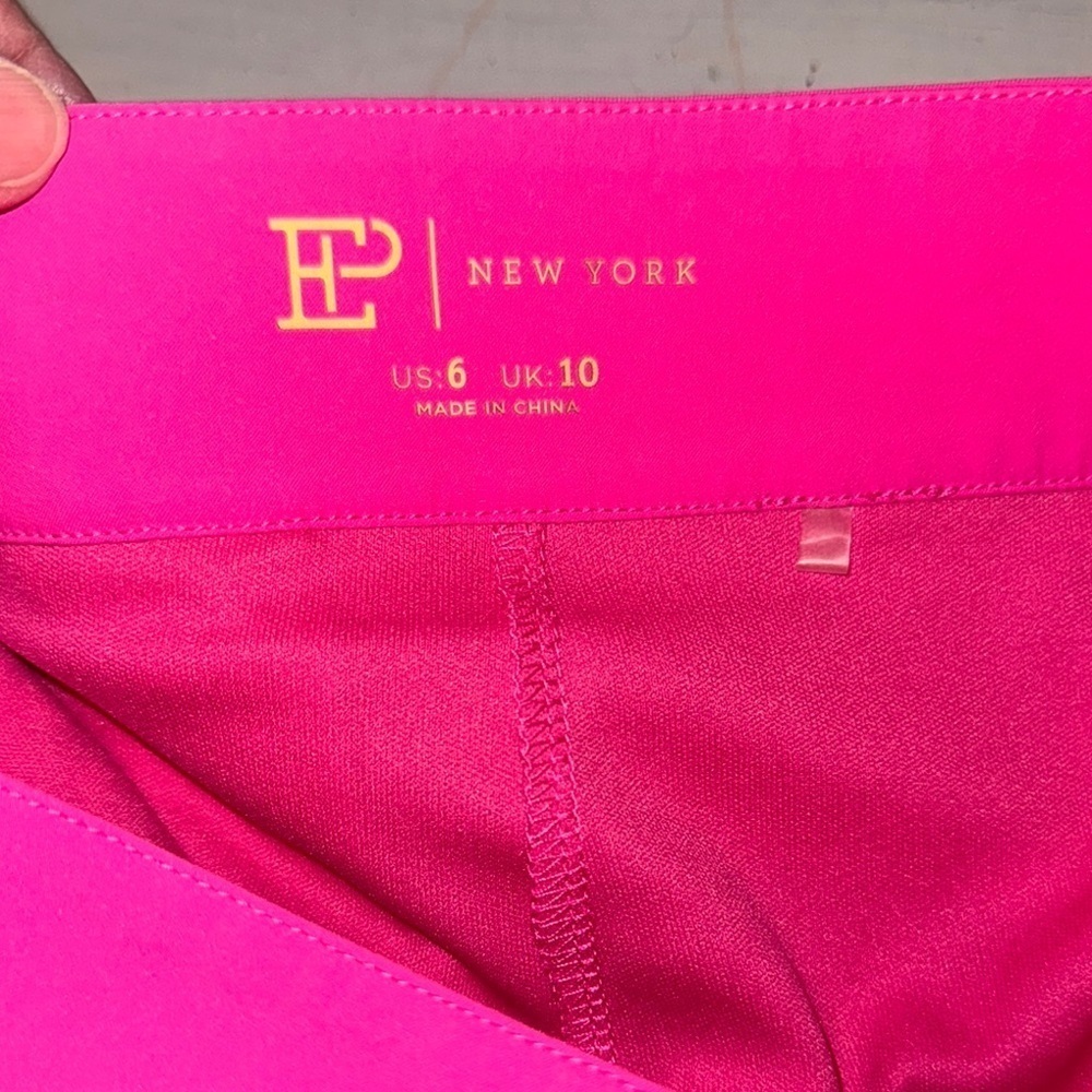 Pink Trumpet Petal  Golf Mini Skort with Ruffled Hem- Microtwill - Picture 3 of 7